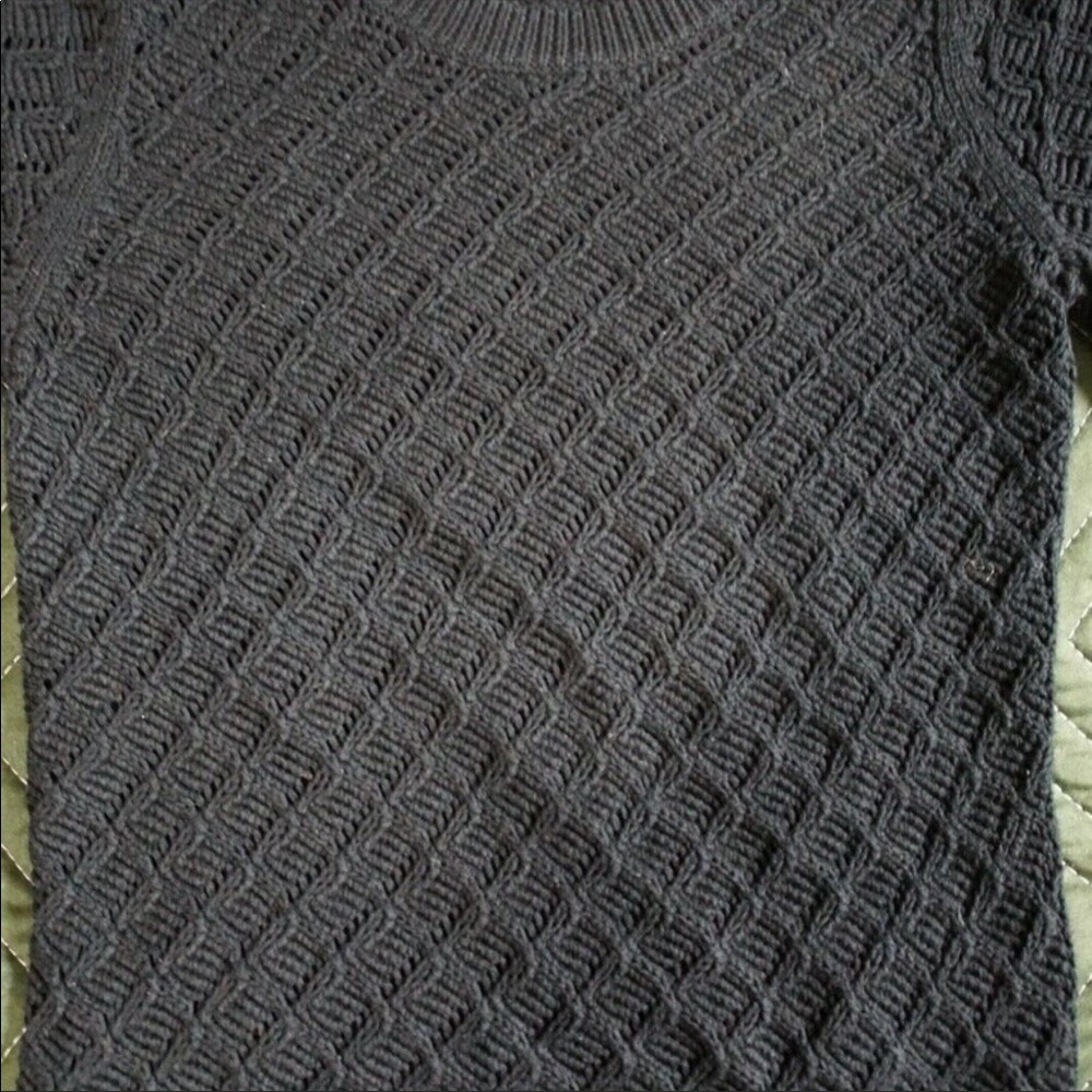 ❌SOLD❌ Banana Republic Cable Knit Woven Honeycomb Sweater - Picture 3 of 6